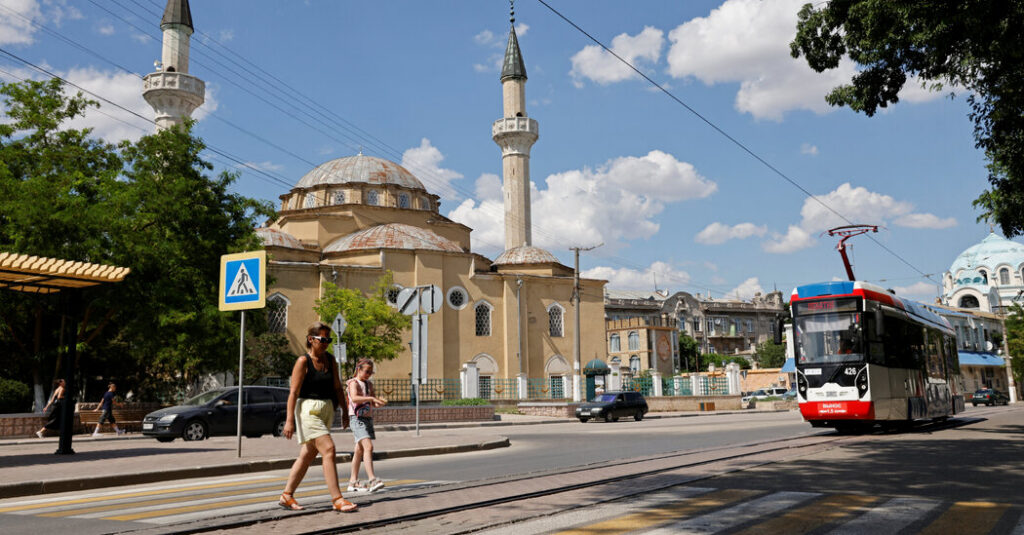 Ukraine escalates military pressure on Russian-held Crimea