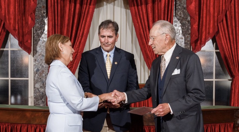 Darline Graham Nordone Formally Sworn In As Interim U.S. Senator