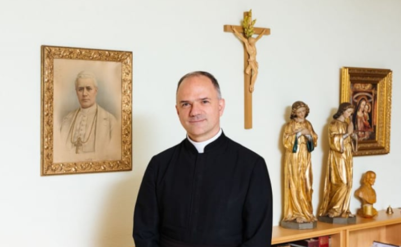 ‘A soul has no value’: Fr. Pagliarani’s message of hope for the trustworthy after the consecrations